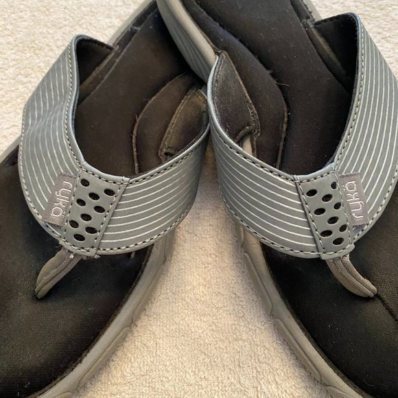 ryka flip flops